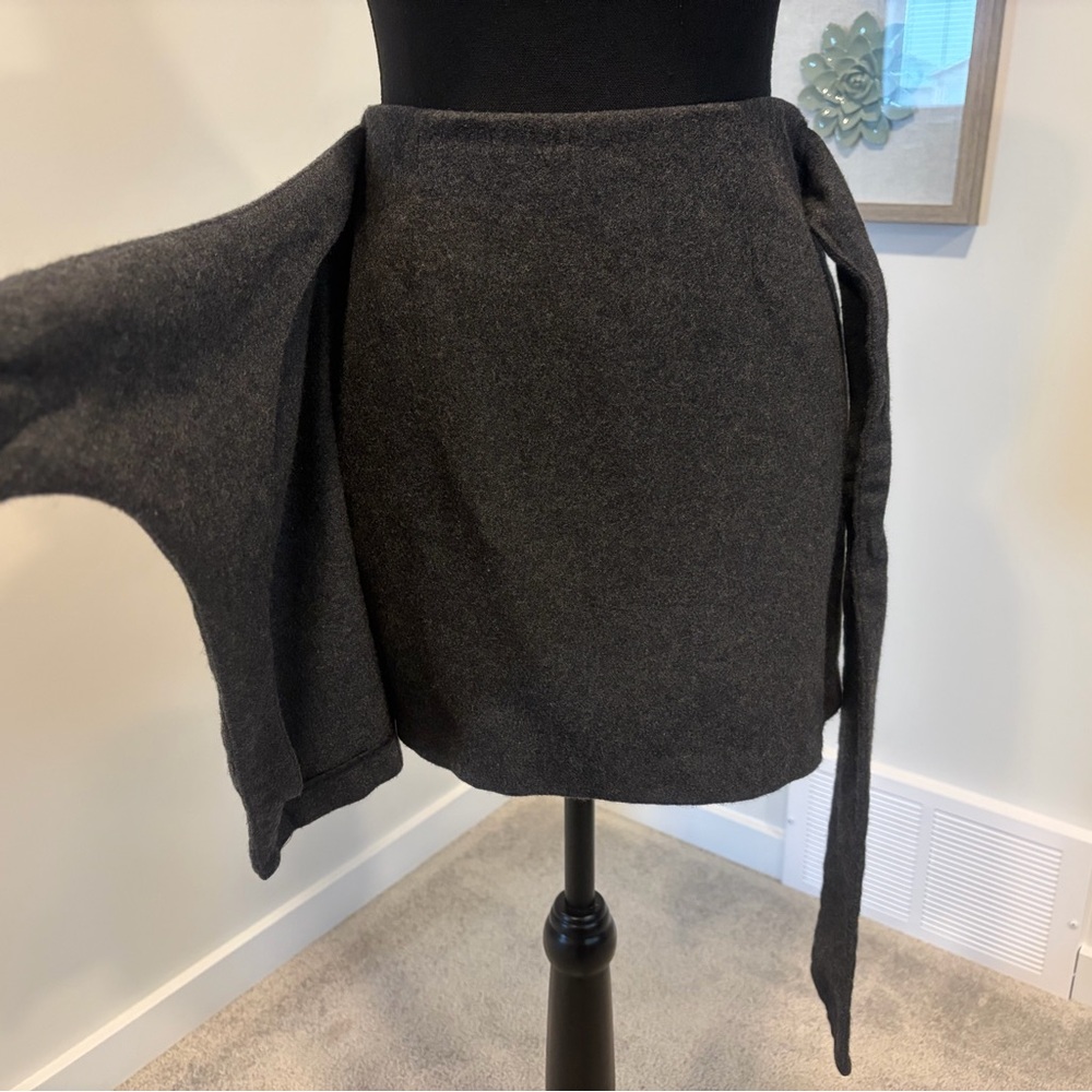 Aritzia Wilfred Dorine Grey Faux Wrap Mini Skirt Wool/Cashmere/Silk EUC - Picture 9 of 12